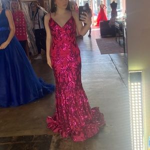 Ava Presley Prom Dress. Size 4. Color: Pink.